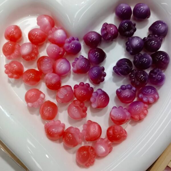 A07-5 Open Hole Color Shift Cat Claw Beads