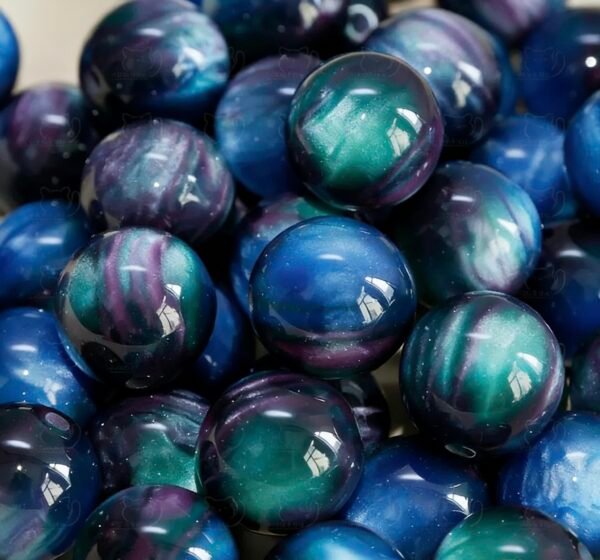 Dreamy Flowing Shimmer Beads