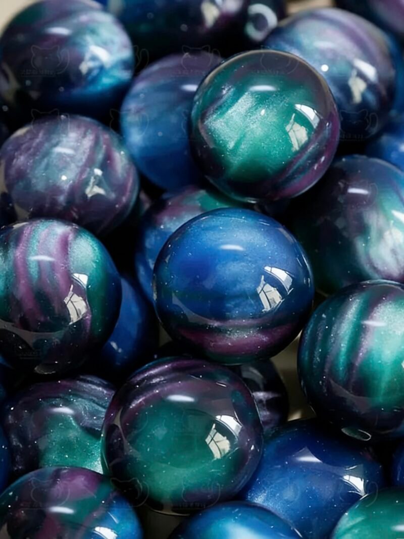 Dreamy Flowing Shimmer Beads
