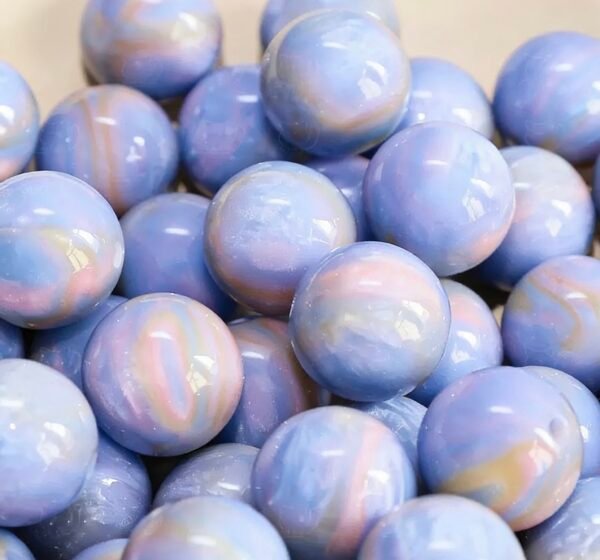 Dreamy Flowing Shimmer Beads