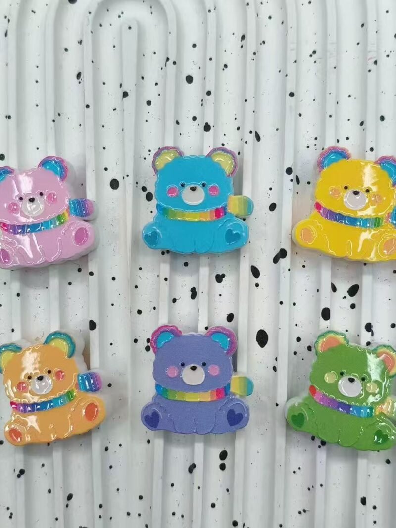 A65 3D Embossed Open Hole Colorful Bear