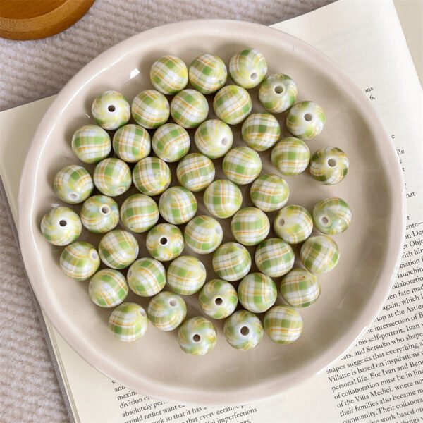 A79-13 Multi-color Plaid Beads