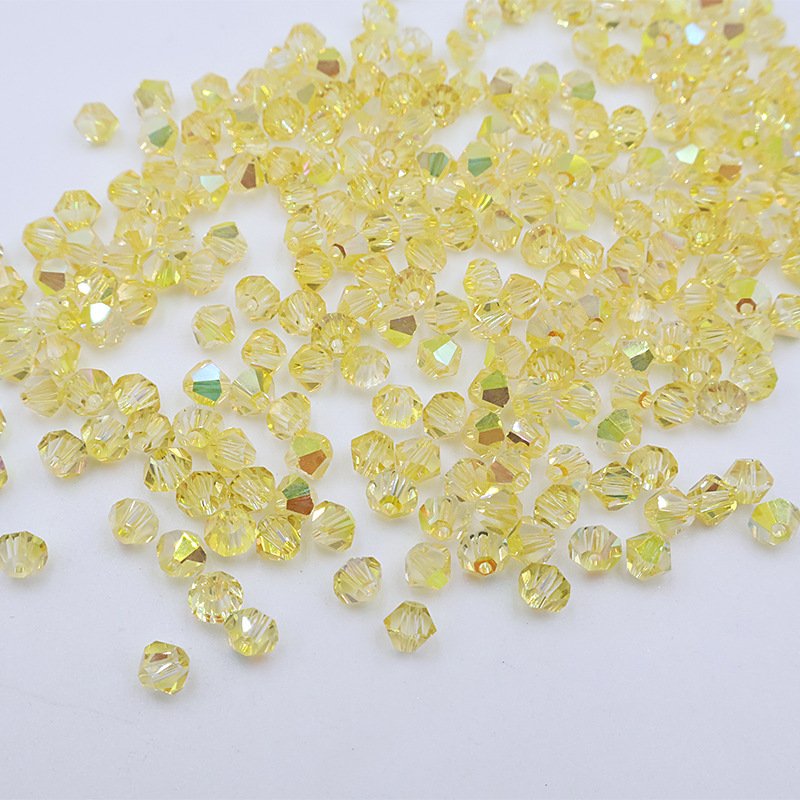 B50 Super Shiny Crystal Rhombus Beads - Bright Gold