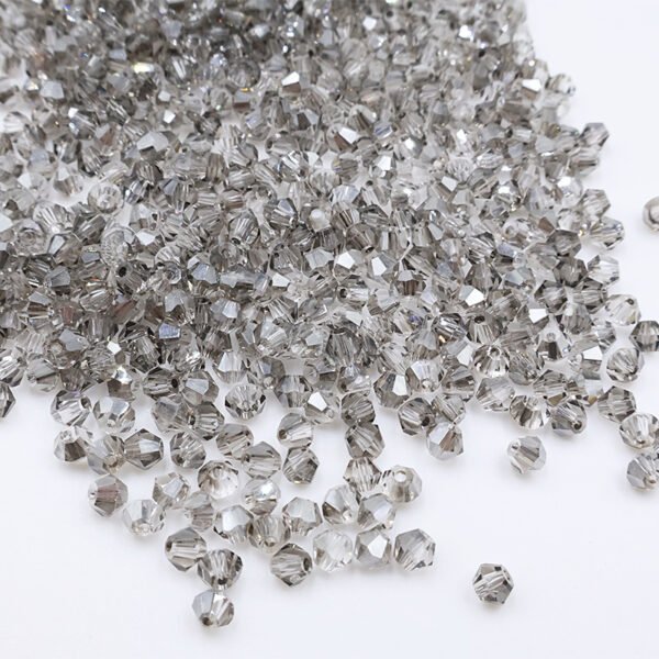 B51 Super Shiny Crystal Rhombus Beads - Light Grey