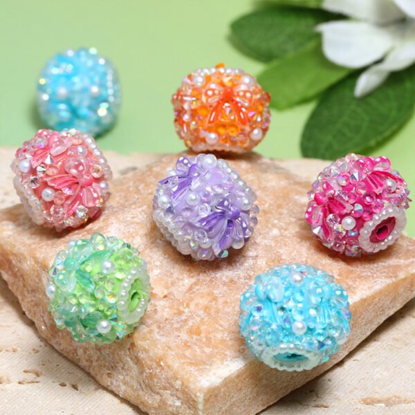 C51 Deluxe Bow & Pearl Focal Beads