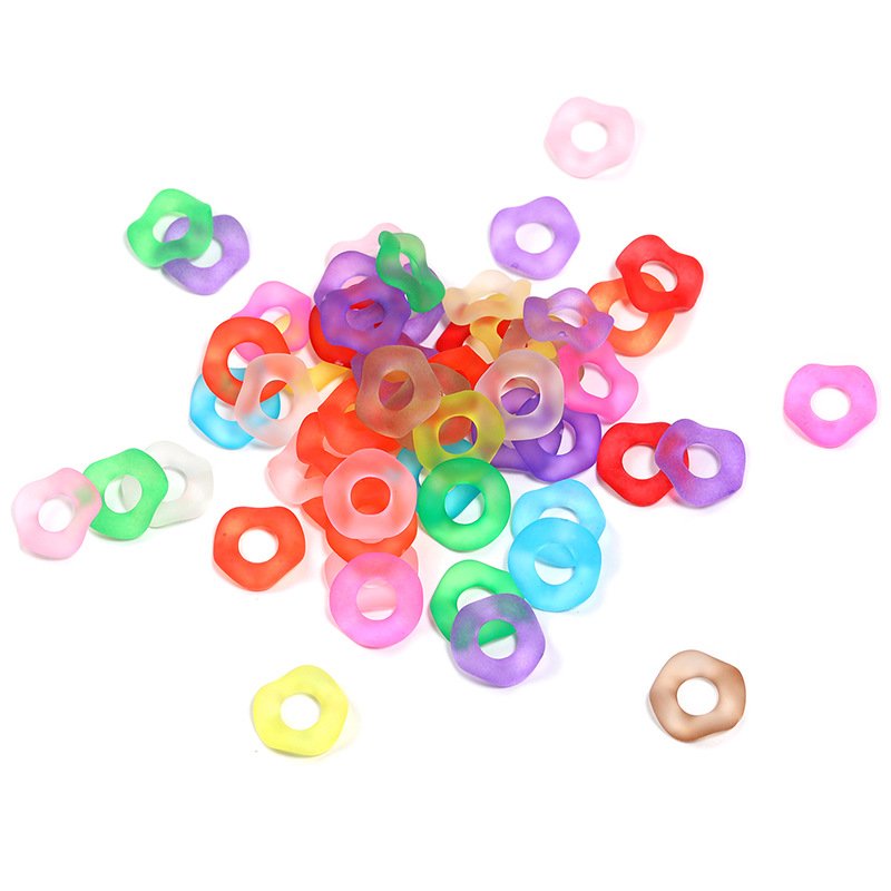 Mixed Translucent Spacers
