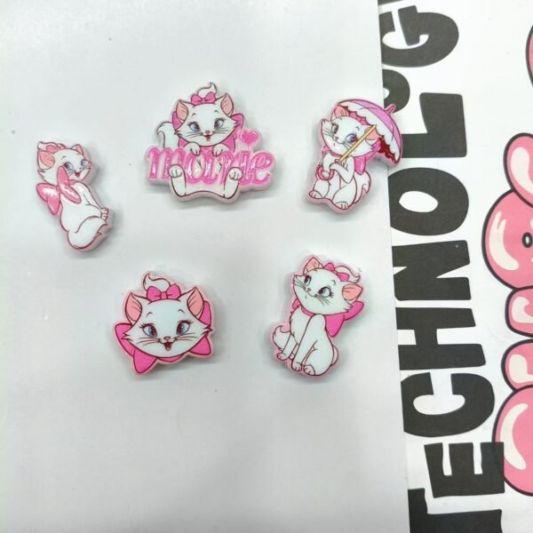 3D Embossed Through-hole Cat