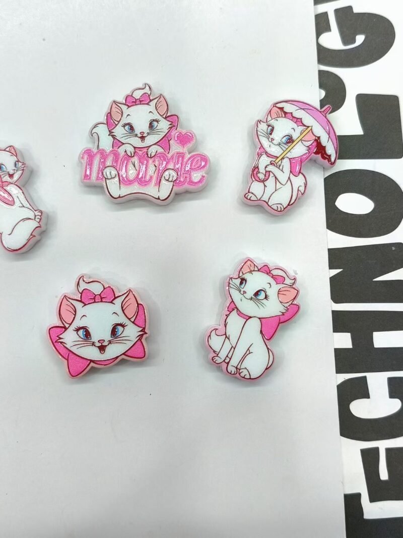 3D Embossed Through-hole Cat