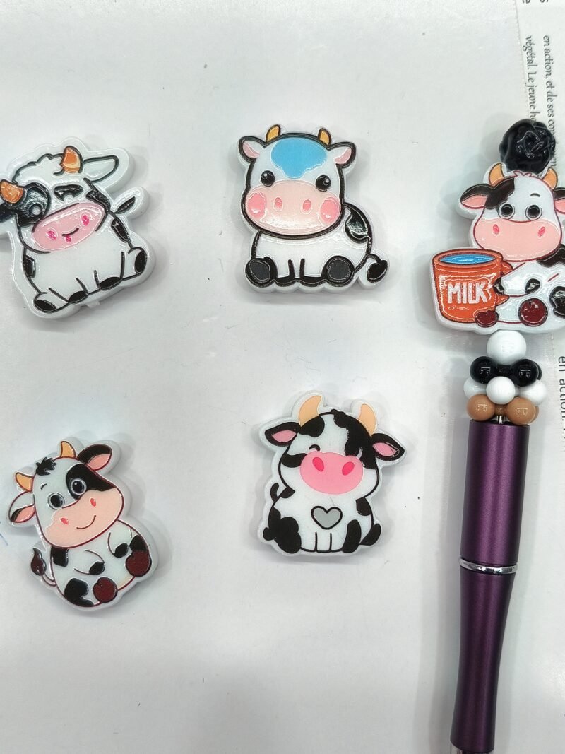 3D Embossed Through-hole Cow