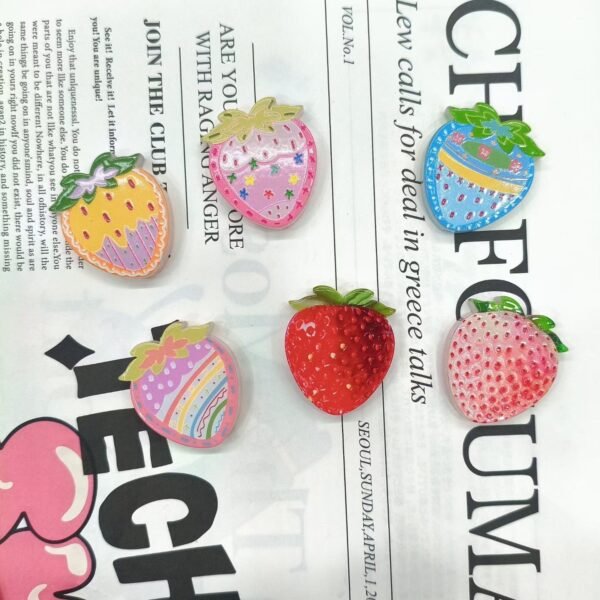 D45 3D Embossed Through-hole Strawberry