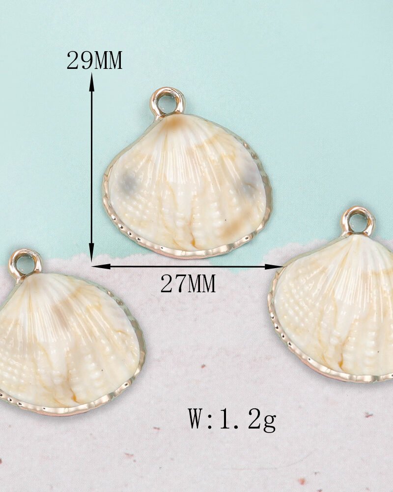 Natural Scallop Pendant