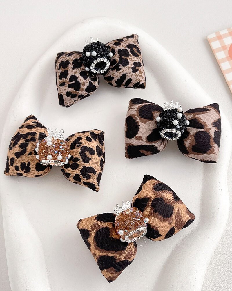 D78 Leopard Print Bow & Crown Beads