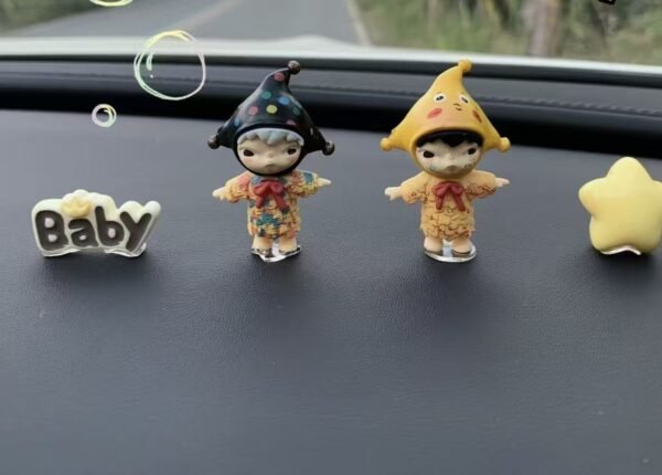 A-Mini Cartoon Character - Hirono & Zsiga