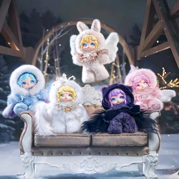 JC135-Aria Snow Whisper Vinyl & Plush Charm Blind Box