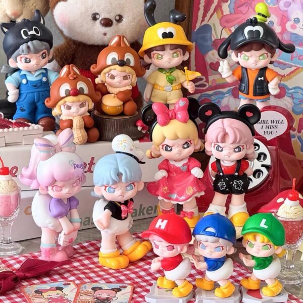 JC201-TNT - DORA Mickey Fun Time Plush
