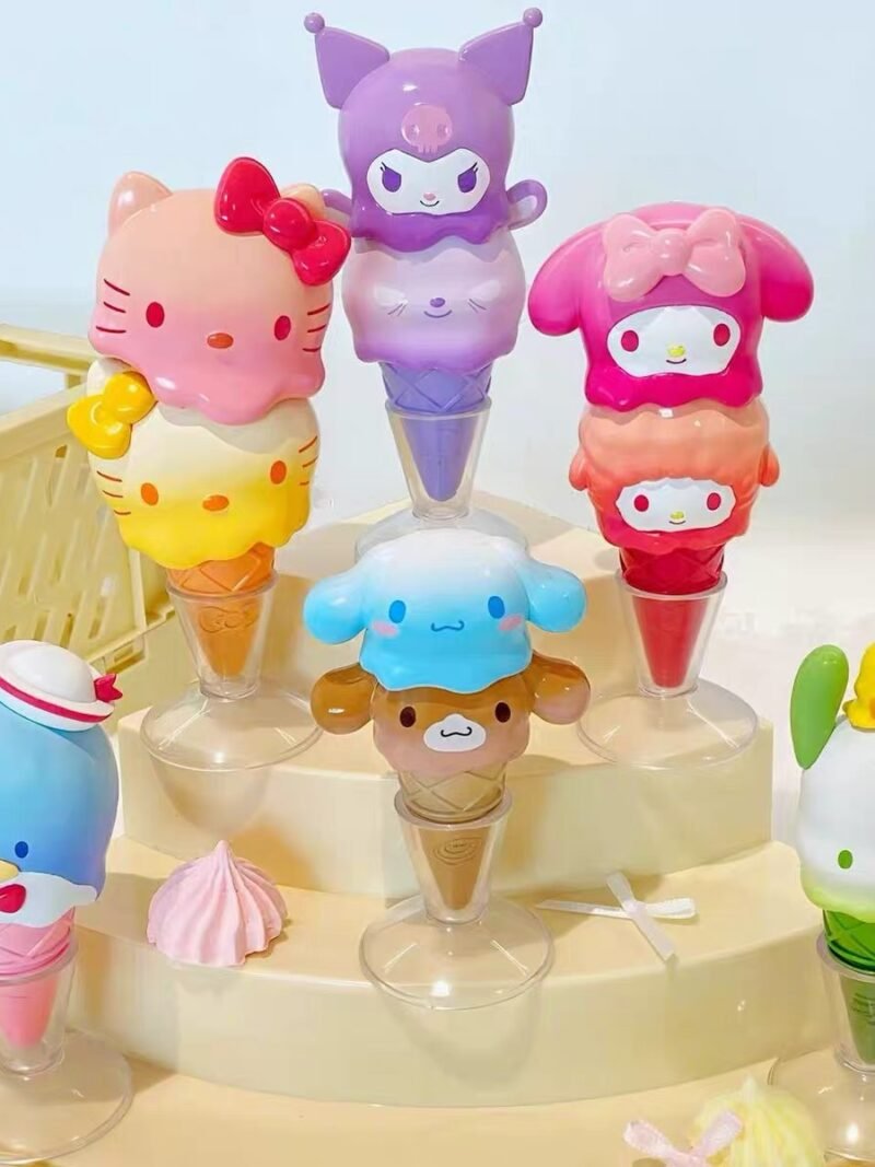 JC277-Sanrio Family Melting Ice Cream Stackable Figures