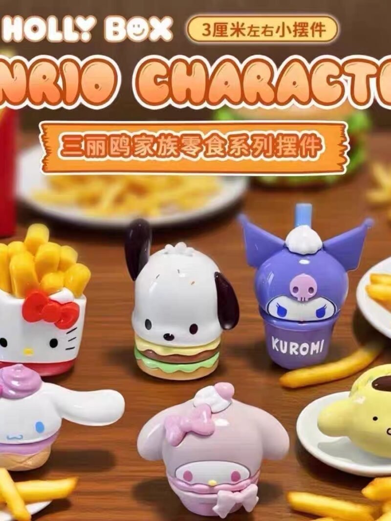 JC310 JC310-Sanrio Family Snack Ornament Blind Bag