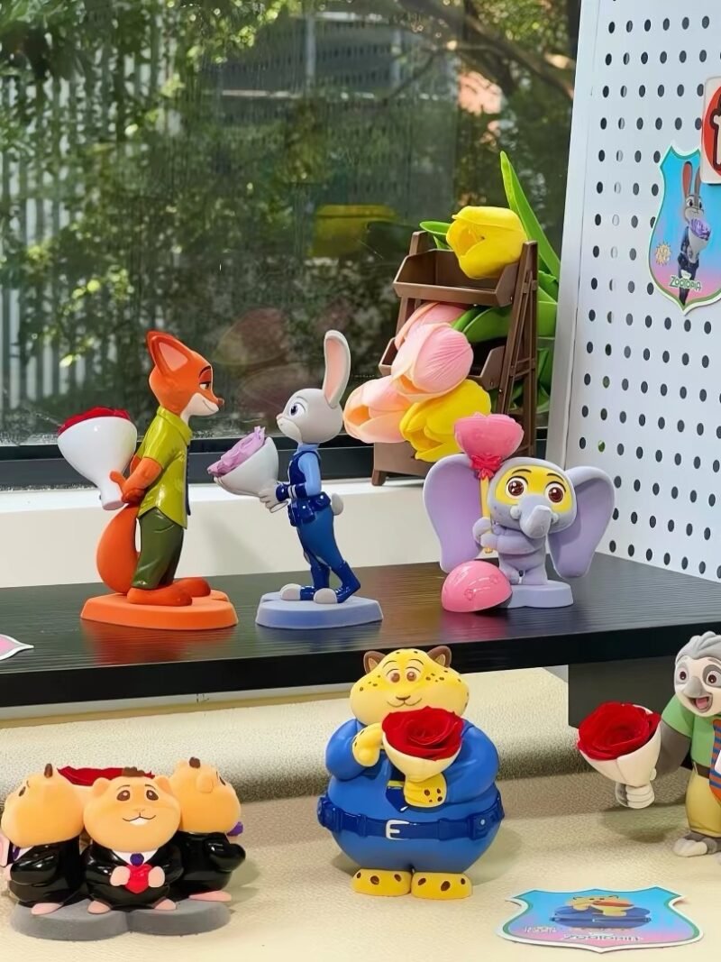 JC690-Colorful World Zootopia