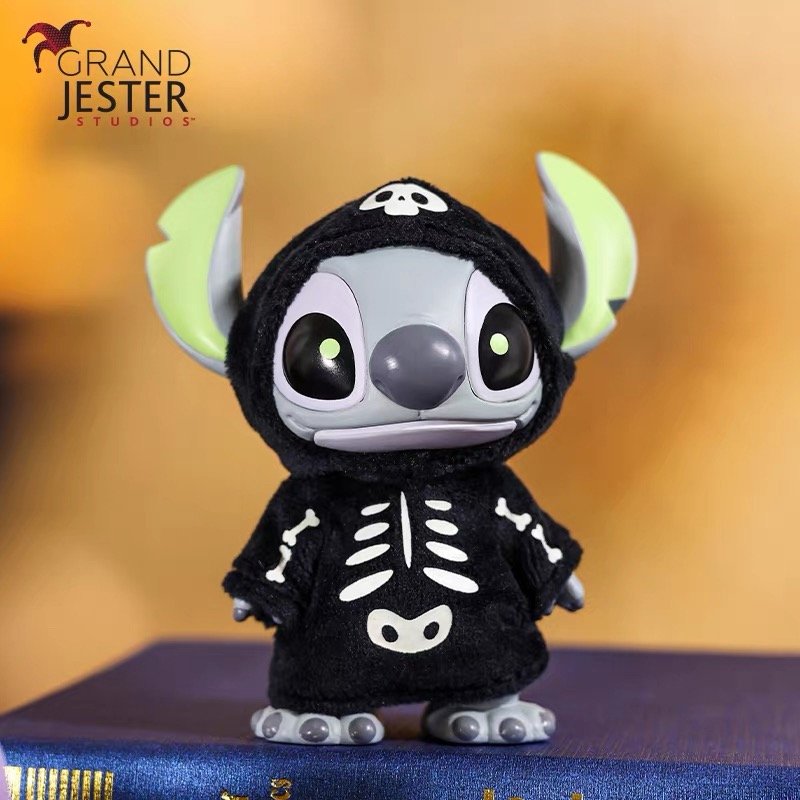 JC844-Mischievous Stitch Figure - Luminous Skull