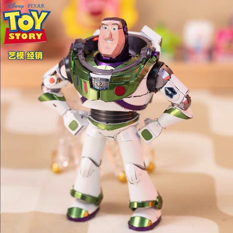 JC934-L170 - Buzz Lightyear