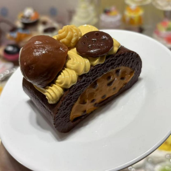JC1156-Chestnut Caramel Chocolate Roll
