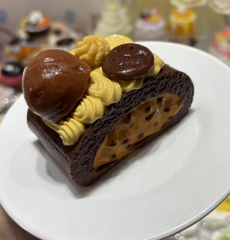JC1156-Chestnut Caramel Chocolate Roll