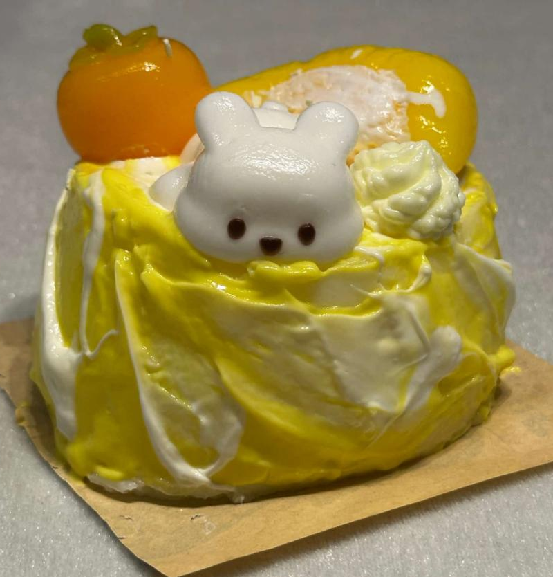 JC1191-Frosted Durian Bunny Cake