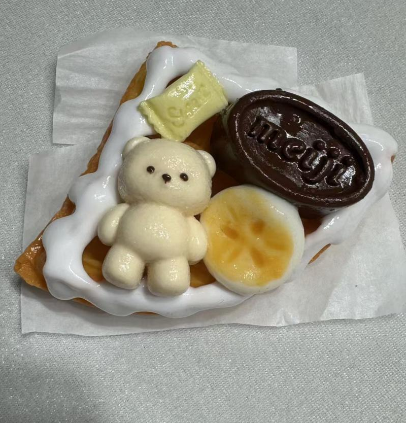 JC1209-Triangle Waffle Lying Bear