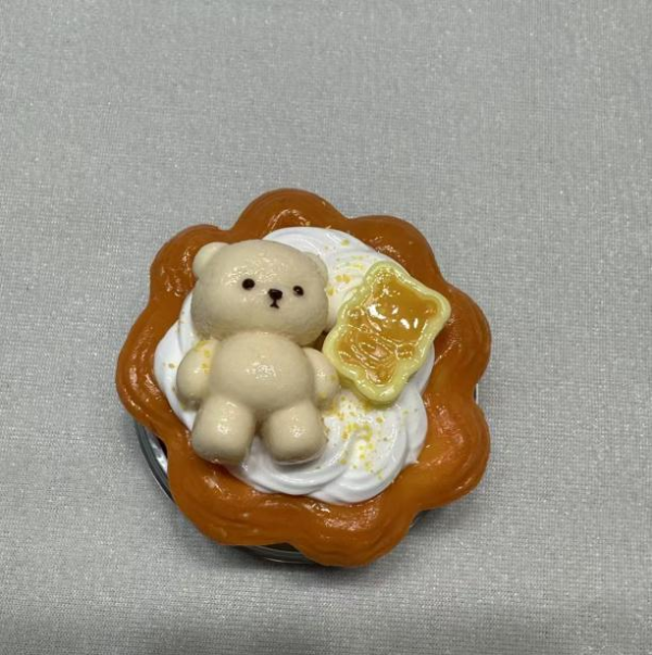 JC1244 JC1244-Lounging Bear Egg Tart