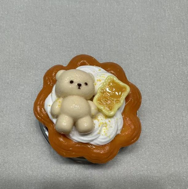 JC1244 JC1244-Lounging Bear Egg Tart