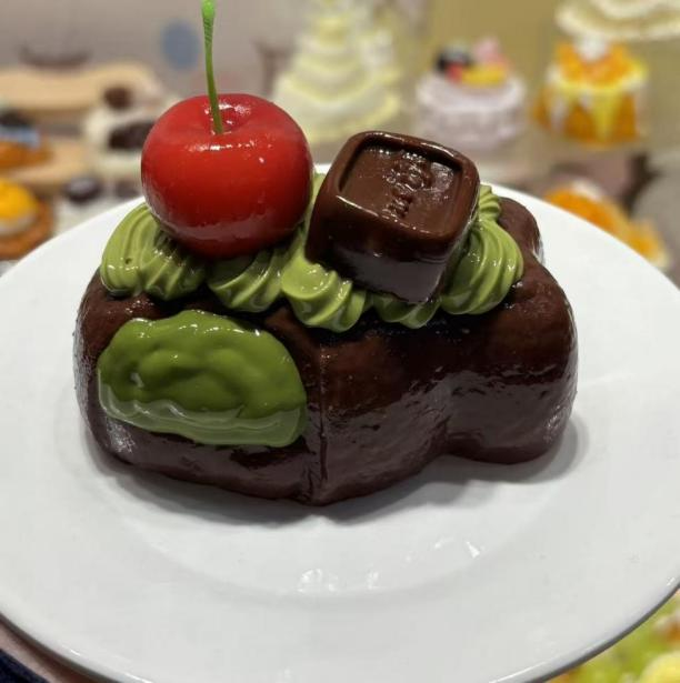 JC1304-Matcha Cherry Taiyaki