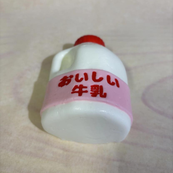 JC1383-Strawberry Milk
