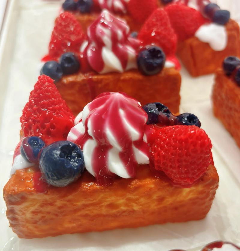 JC1390 JC1390-Ice‑Cream Strawberry Brick