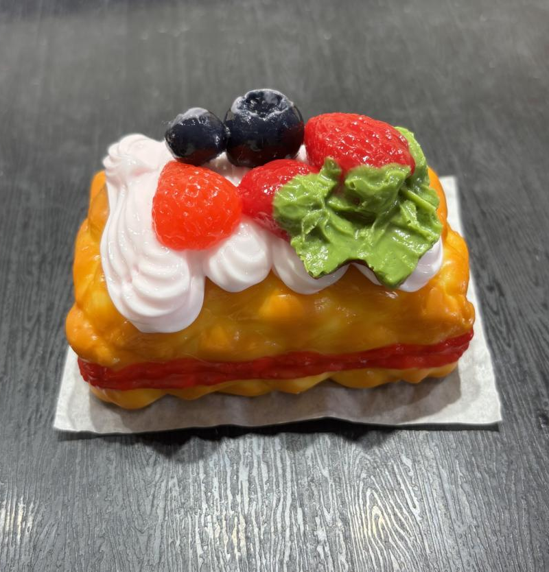 JC1391 JC1391-Berry Cream Cake